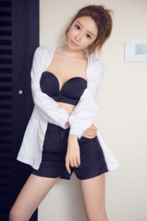 午夜理理伦电影A片朋友夫妇_BD英语免费观看最新