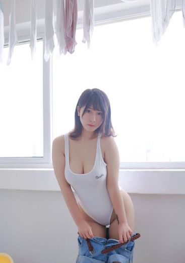 亚洲国产学生初高中女_4K高清免费观看
