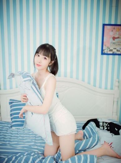 噜噜噜狠狠色综合久色AⅤ视频_高清完整版免费在线观看