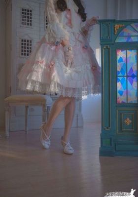 美女被脱脱内内免费软件_HD高清视频播放