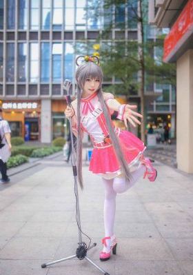 高清欧美性猛交_HD免费播放