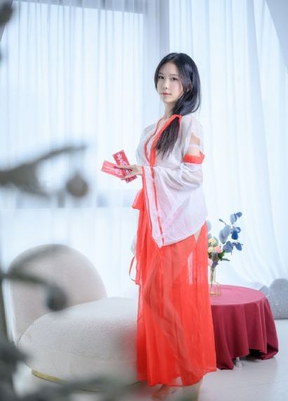 有大有粗又爽国产一区_JVID性感写真