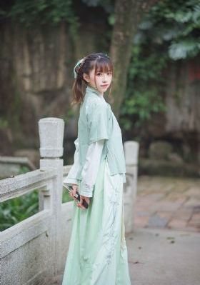 国产玉足脚交极品网站cos_HD高清免费观看