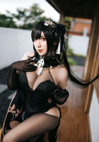亚洲中文美人妻字幕_DVD在线手机播放