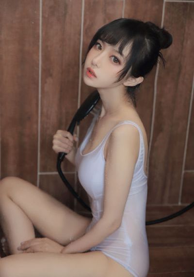 欧美白白嫩嫩又小又紧_BD动漫在线观看