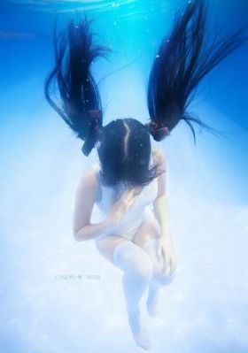 国产女浴室洗澡视频_剧情片高清在线观看
