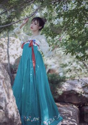 国产成人精品av在线观_高清在线播放