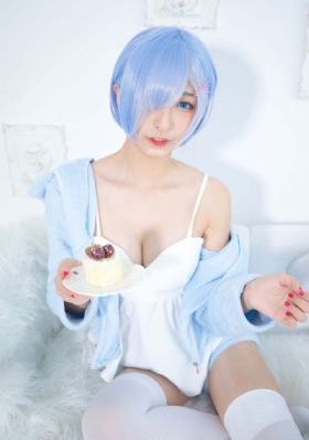 日本乱人片一区二区_免费观看